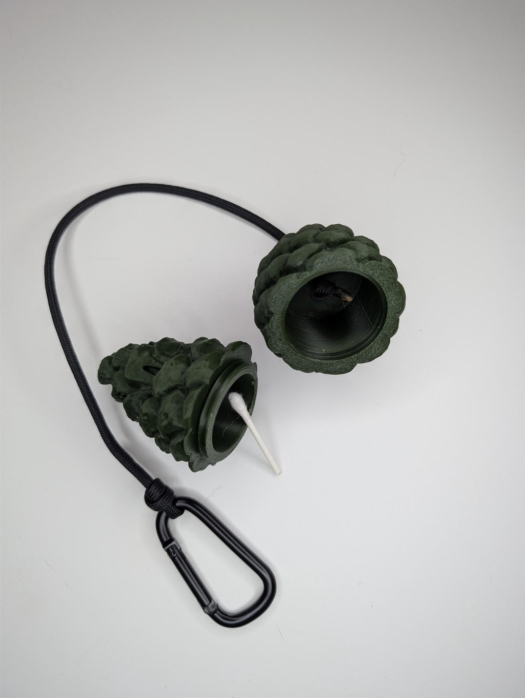 Pinecone Shaped Hanging Oder Container