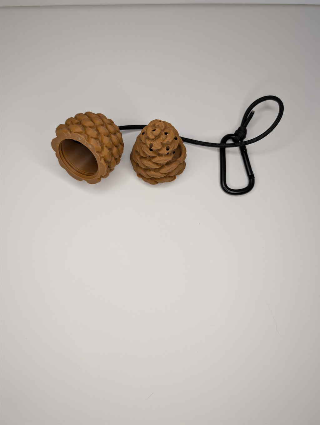 Pinecone Shaped Hanging Oder Container